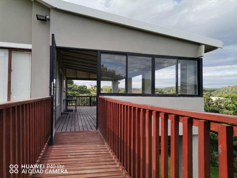 5 Bedroom Property for Sale in Morgans Bay Eastern Cape